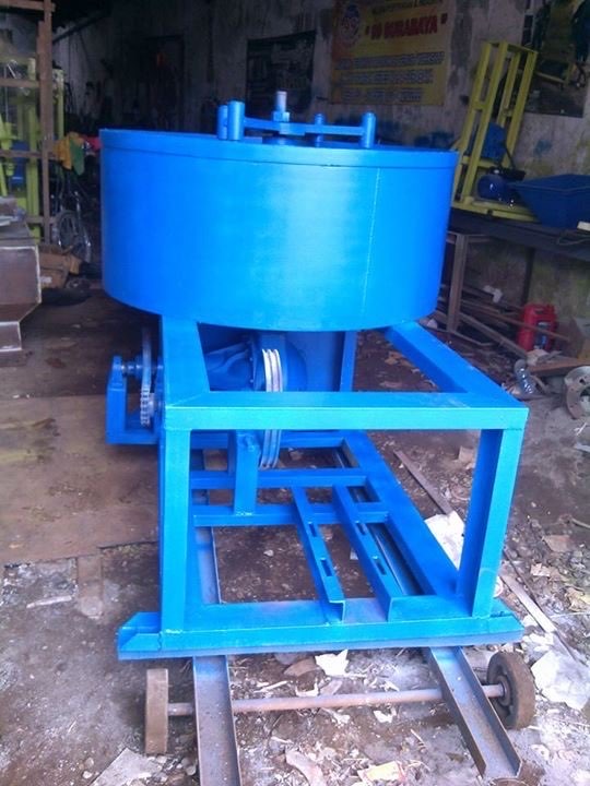 Mesin Mixer / Pengaduk Batako