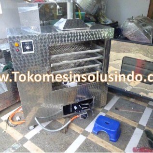 Mesin Oven Pengasap Tipe 4 Rak