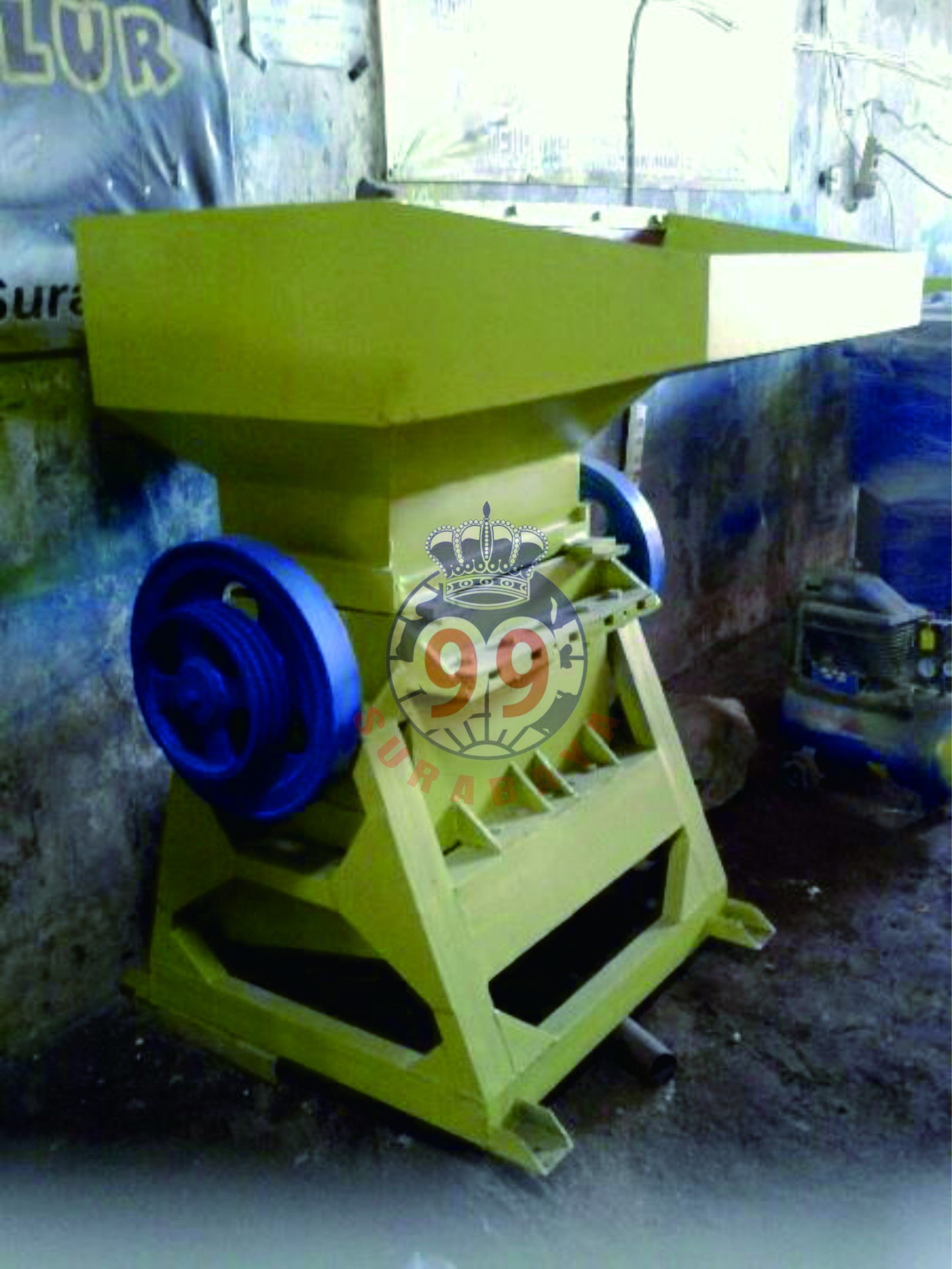 Mesin Pencacah / Penghancur Plastik KMB 3