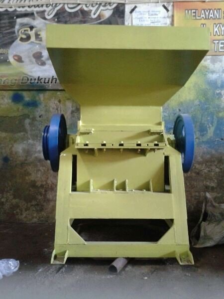 Mesin Giling Plastik & Kertas KMB 2 Kapasitas 200 Kg/Jam