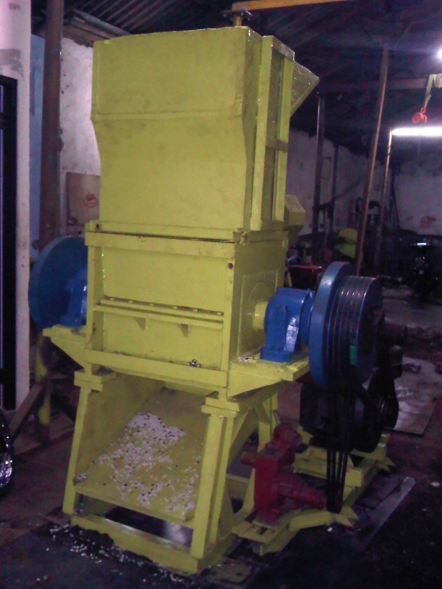 Mesin Pencacah Plastik KMB 5
