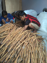 Rempah kayu manis & lada & Kapulaga