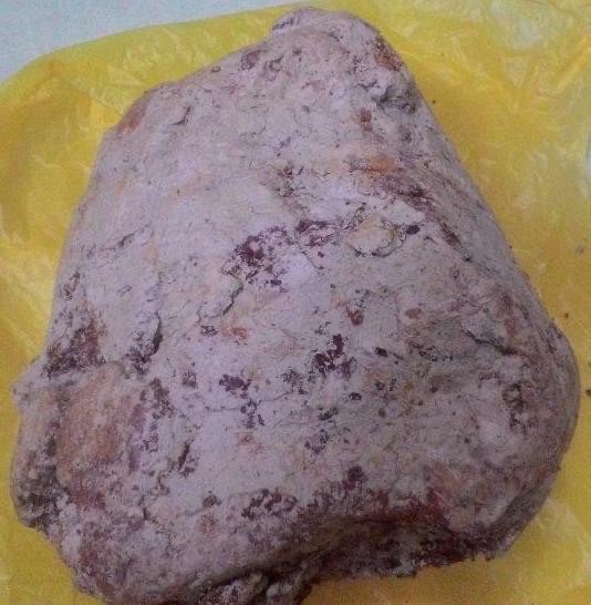 Menjual Tanah Liat Khusus Untuk Industri Keramik
