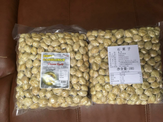 Kemiri Kupas Utuh