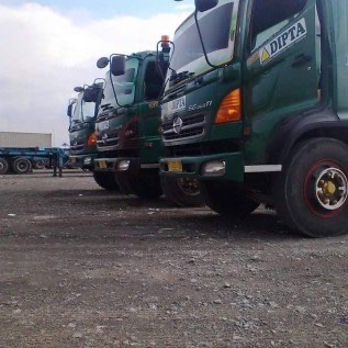 Jasa Angkutan Container trucking