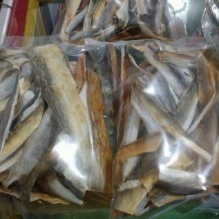 Kerupuk kulit ikan