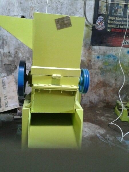 MESIN PENGHANCUR / PENCACAH PLASTIK / KERTAS KMB-05 KAPASITAS 50 Kg/Jam