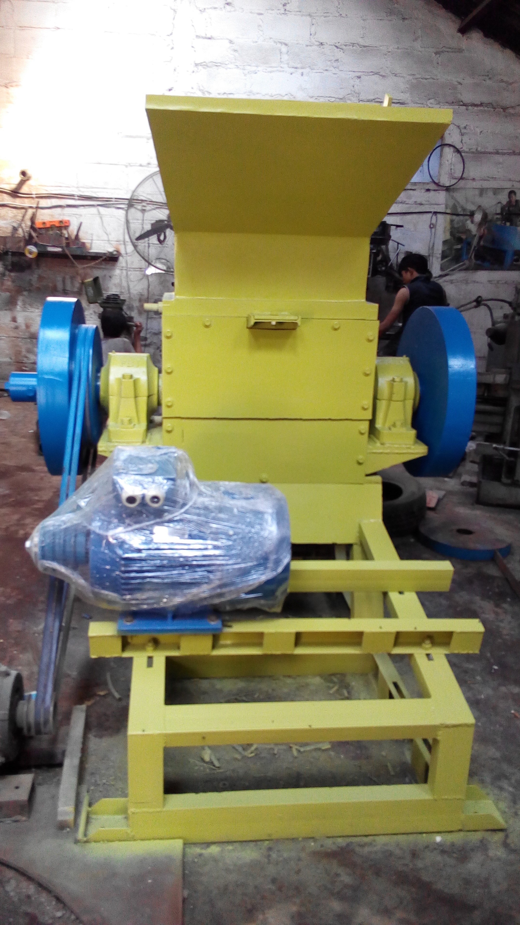 Mesin Penghancur Plastik dan Kertas type KMB 5