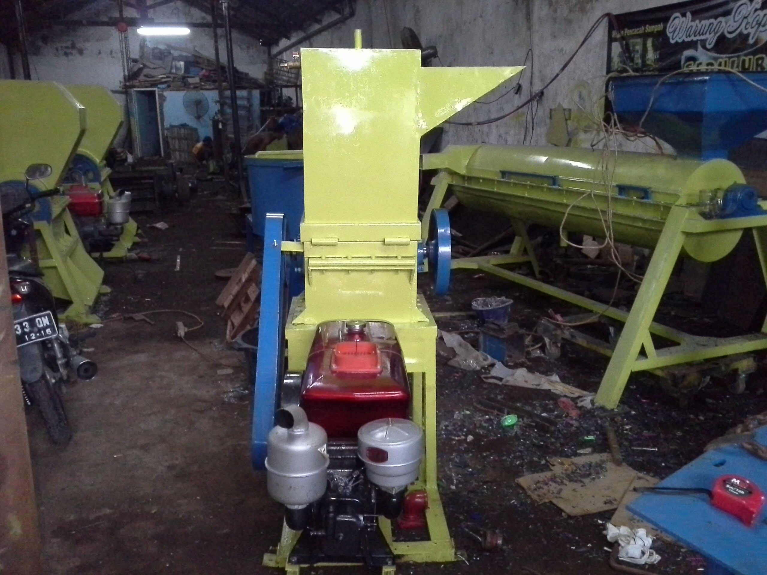 Mesin Giling Plastik & Kertas KMB 1 Kapasitas 100 Kg/Jam