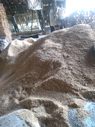 serbuk kayu (halus)