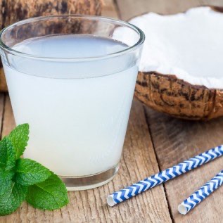 Air Kelapa Tua/ Air Degan Dijual