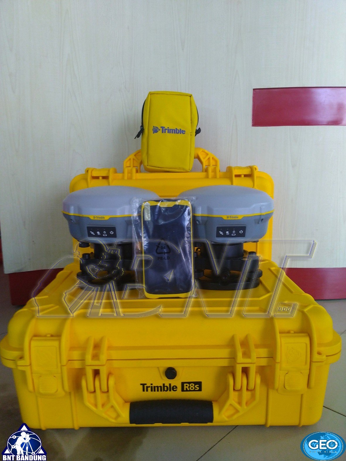 jual  GPS Geodetik RTK GNSS Trimble r8s bandung