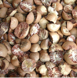pinag bulat kering, pinang belah kering