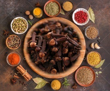 Cengkeh Kering (Cloves)