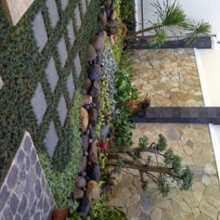 TUKANG TAMAN,PEMBUAT ANEKA TAMAN 082298337841