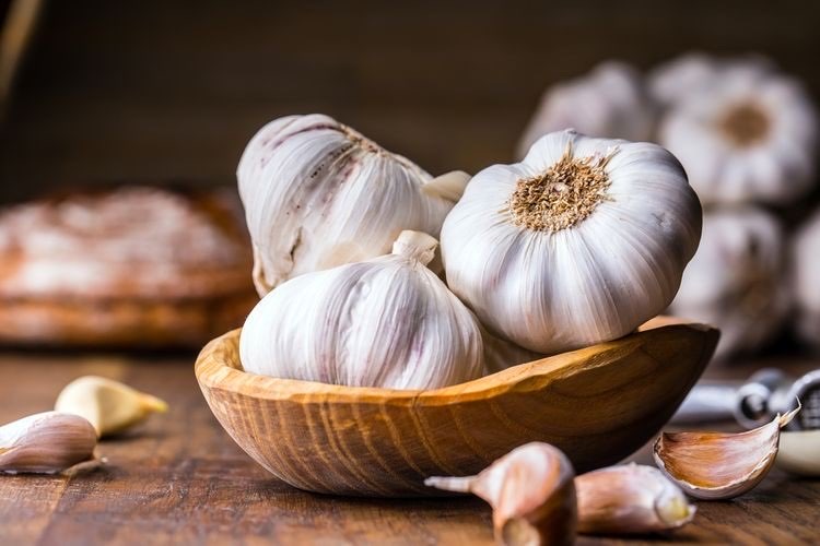 BAWANG PUTIH