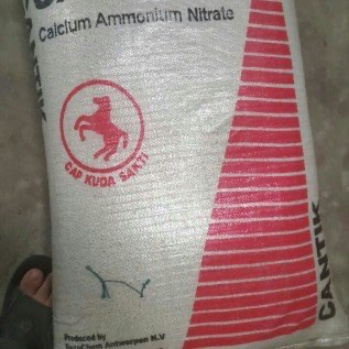 PUPUK KALSIUM AMMONIUM NITRATE “PUPUK CANTIK”