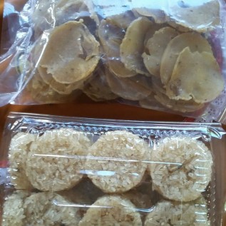 krupuk rajungan,teri,lorjuk madura